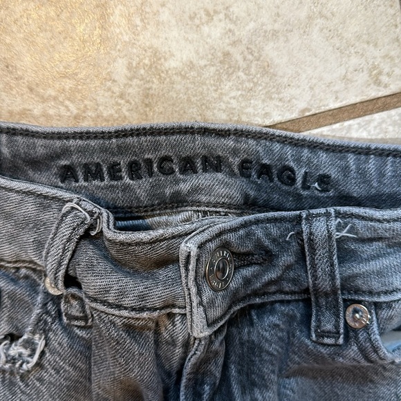 American Eagle Gray Destroyed Mom Jeans 0 - Picture 2 of 8